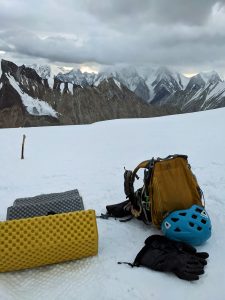 k2 base camp trek gondogoro la vybavení