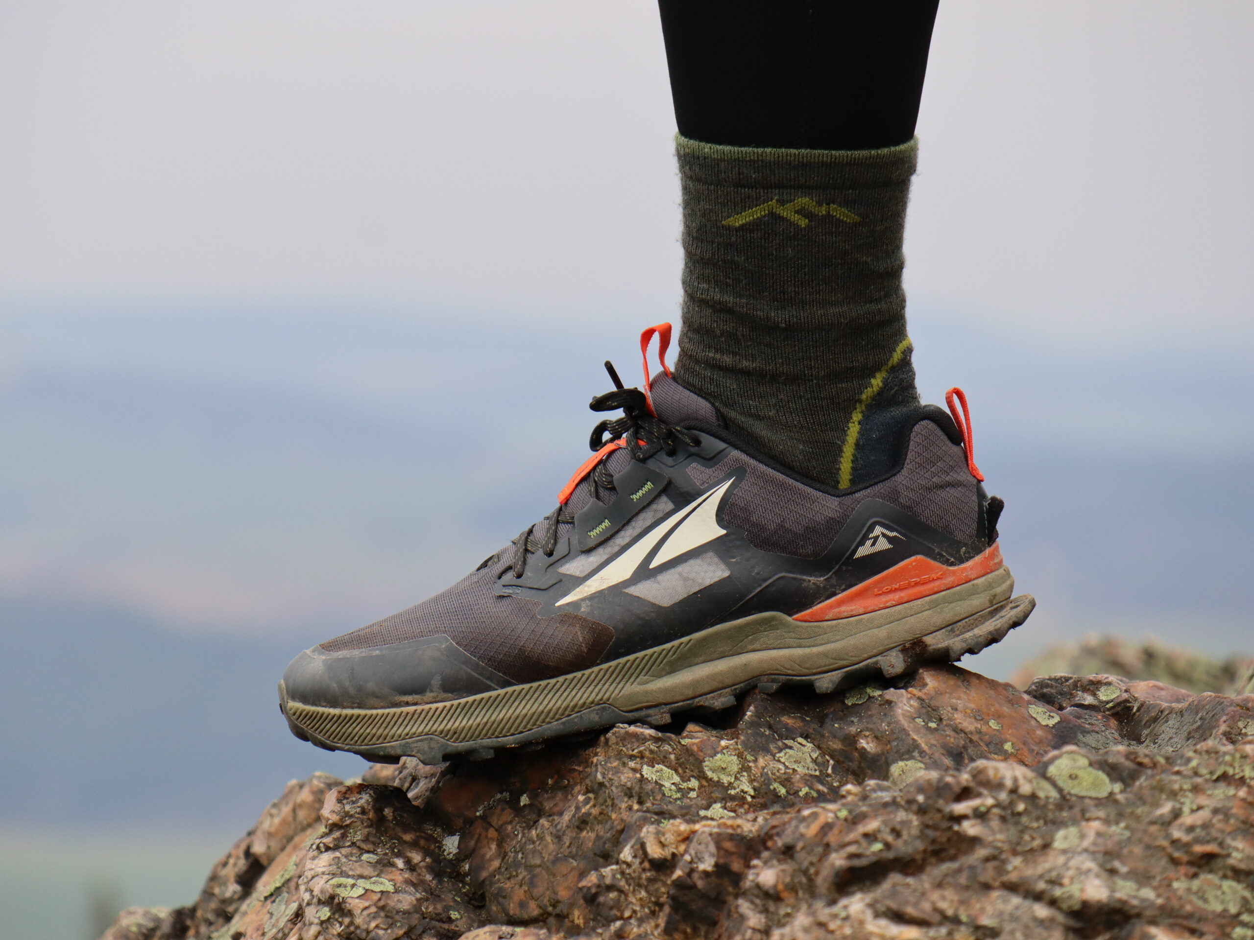 lehké trailové boty Altra Lone Peak 7 a ponožky Darn Tough